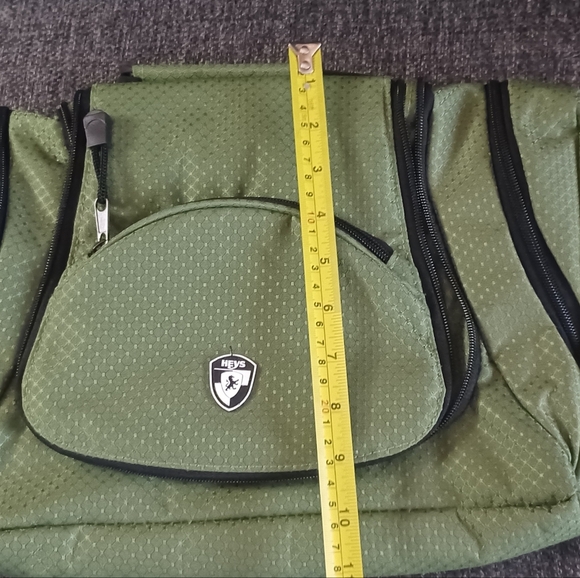 Heys Canada - Ecotex Toiletry Bag - Olive Green Color Travel - Picture 3 of 9